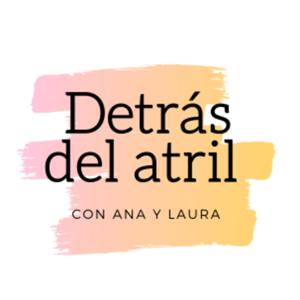 Detrás del atril