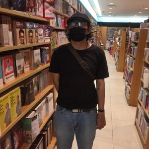 Curly Boy with some Friends