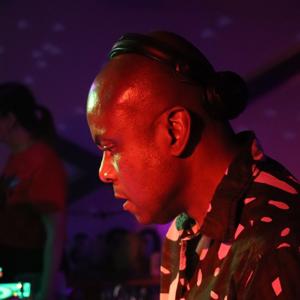 ELECSOUL PRESENTED BY DJ ROBBIE DUNCAN