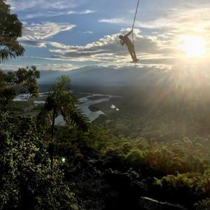 Voyagers Travel Radio