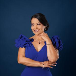 MUJERES BENDECIDAS PARA BENDECIR