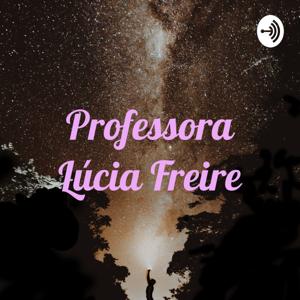 Professora Lúcia Freire