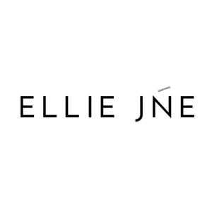 Ellie Jńe