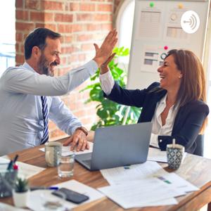 Minha empresa sendo amada - By Lucas Marquez