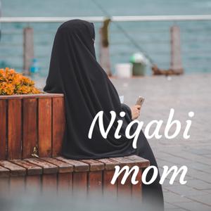 Niqabi mom