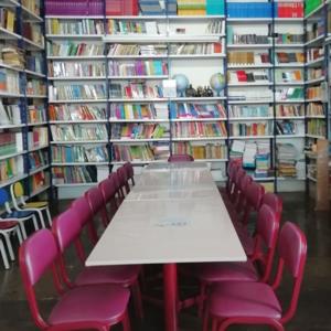 Biblioteca Escolar Santa Teresa de Jesús de la I. E Santa Teresa de la Inmaculada