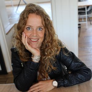 Miranda Tijink | Sterk in Sales, ik help ambiteuze coaches en dienstverleners verkopen vanuit verbinding!