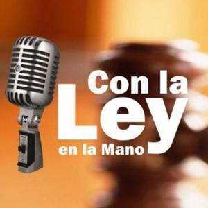 Con la ley en la mano oficial