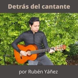 Detrás del cantante