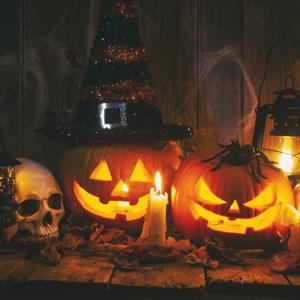 Halloween- trabalho de Inglês