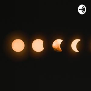 La Luna Y Sus Pensamientos🌙