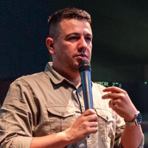 Pr. Fernando Carvalho