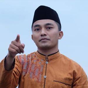 KH. Achmad Dhofir Zuhry