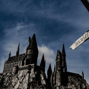 Hogwarts: mistério mundo bruxo.