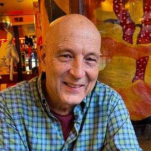 Twice 5 Miles Radio with James Navé