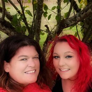 TwoBestiesChat