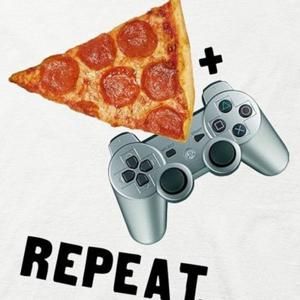 Playstation & Pizza