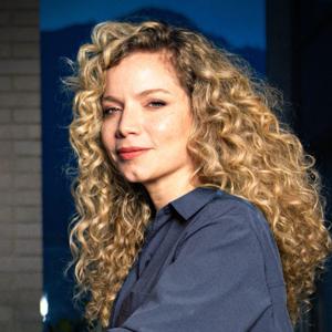 Hablando con Francisca