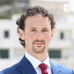 Simone Vincenzi Talks Business