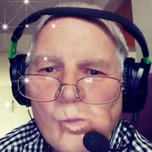 Ken Pepiton: Radioman Near Live