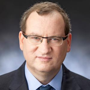 שלוש בריבוע by גלעד אלפר