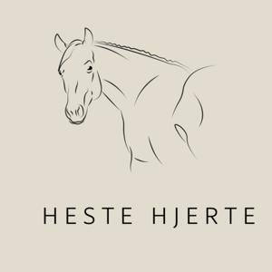 Heste Hjerte by Sofie Mouritsen