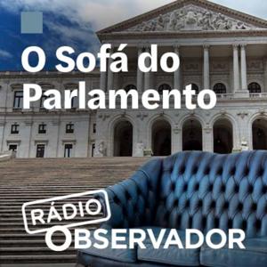 O sofá do parlamento by Rádio Observador