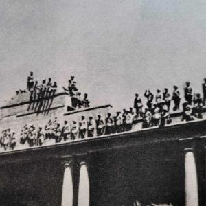 烽火传奇：解放之路与三大战役