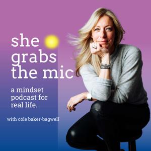 She Grabs The Mic