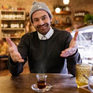 Auf einen Cay mit Shai