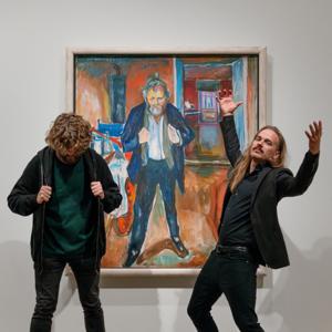 Gustav og Einar snakker om kunst