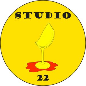 STUDIO 22