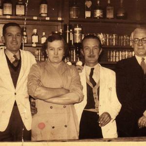 THE WEDNESDAY NIGHT LOCKIN