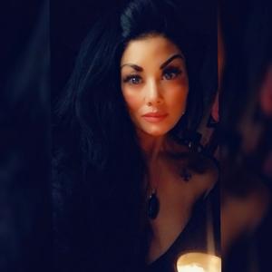 The Dark Raven Witch Presents
