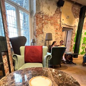 The Travelling Minimalist