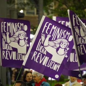 Barreras: la voz de la mujer en la lucha
