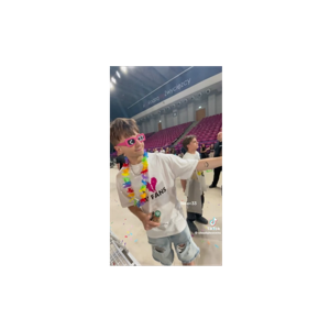 ROZNE NUTY (pls dont ban i just wanted to listen to them :( )