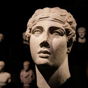 An Ancient Language for a Modern Soul: Poemi Conviviali by Giovanni Pascoli