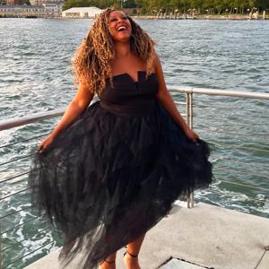 Black Girls Living Lavishly