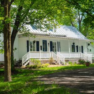 Sur les traces des Duguay L’Archevêque