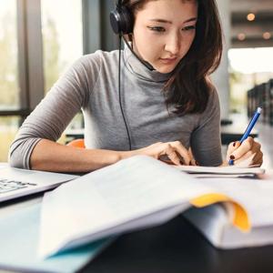 La lectura crítica y los tipos de textos en la Educación Básica