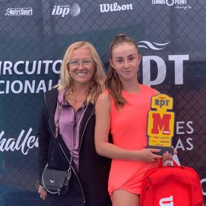 Superació i Èxit: Història d’Immigració