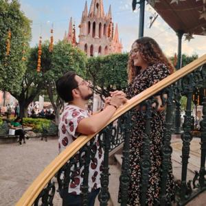 LA HISTORIA DE NUESTRO AMOR