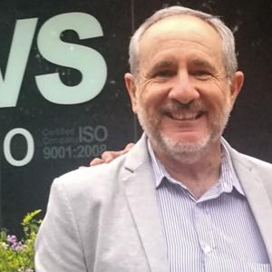 Charlando Con Octavio Novoa Podcast