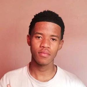 Motivational talk with 2YOUNG