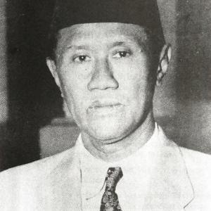 KELOMPOK SEJARAH - XI AK 3