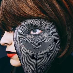 Debajo del quicio: un podcast de microrrelatos