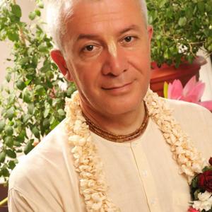 Е.М. Чайтанья Чандра Чаран прабху