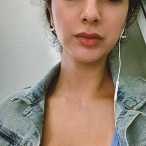 فروغ فرخزاد