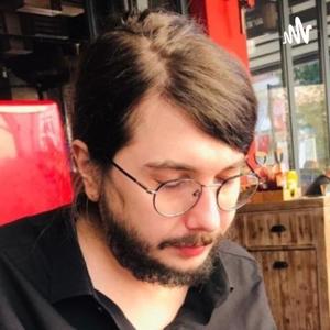 Cemre Demirel Podcast by Resmi Değil - Kazanç Elde Etmiyoruz